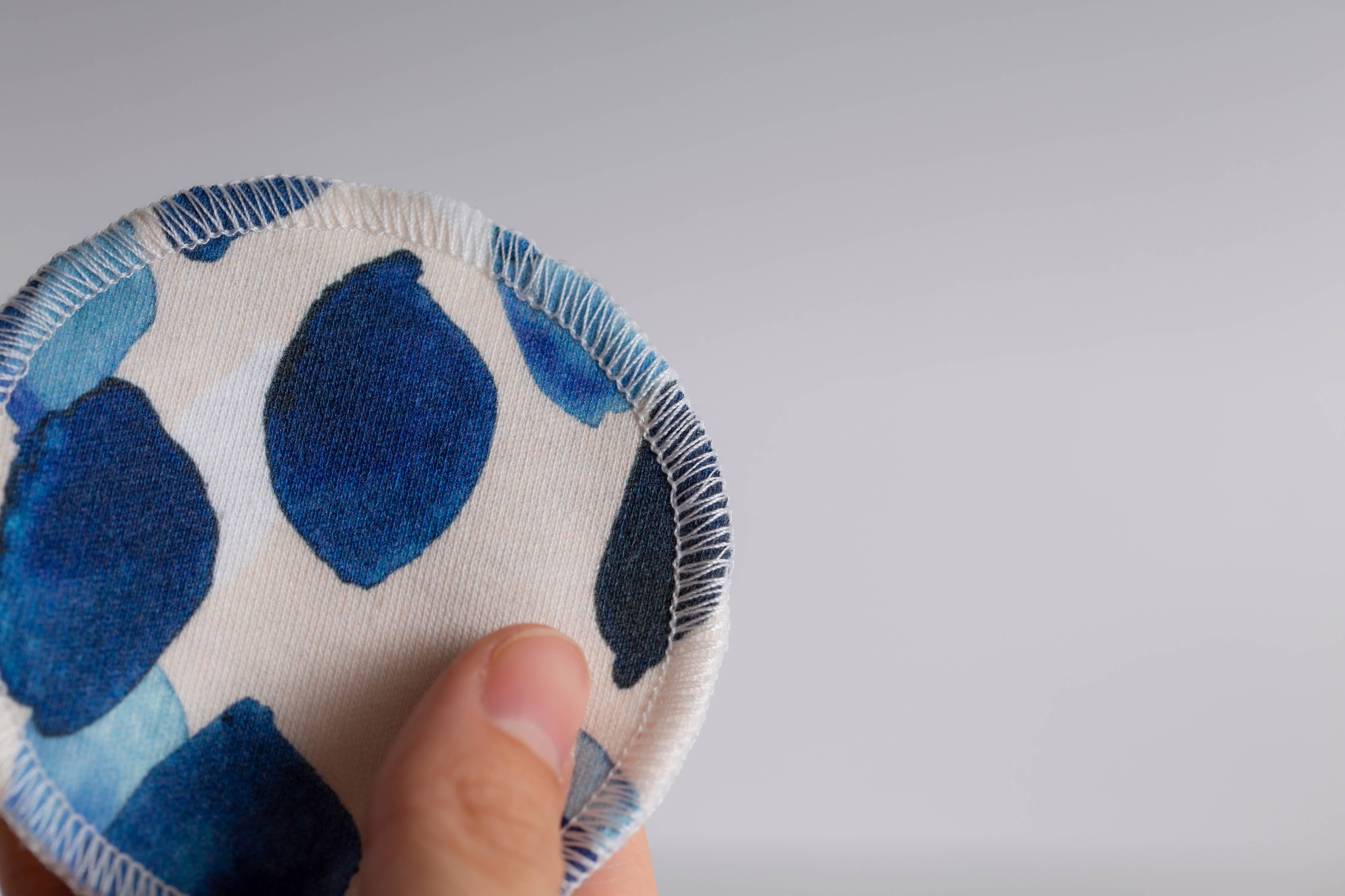 Cotton Facial Rounds | Set of 7 + Wash Bag | Idyllic Indigo
