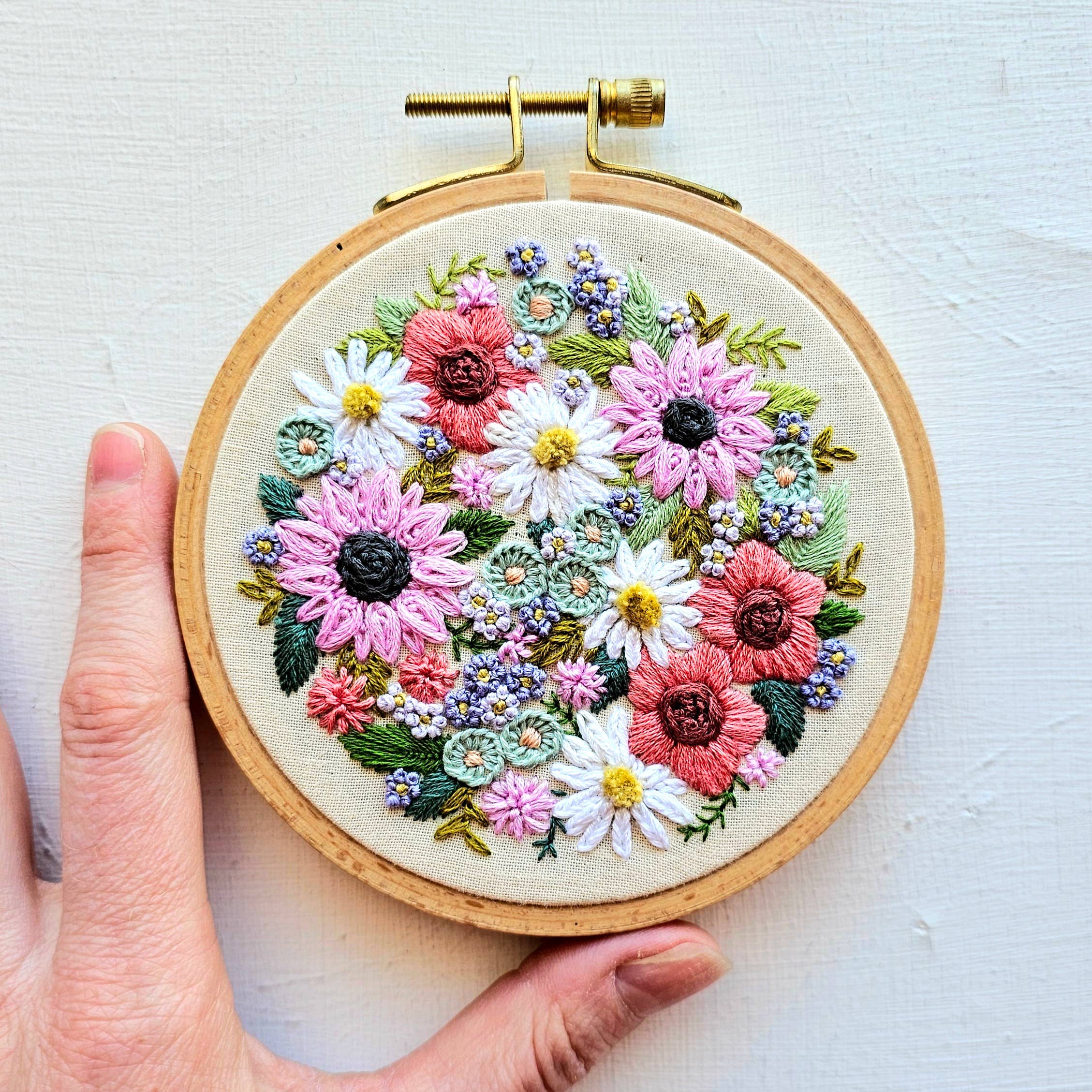 Wildflower Sampler Embroidery Craft Kit
