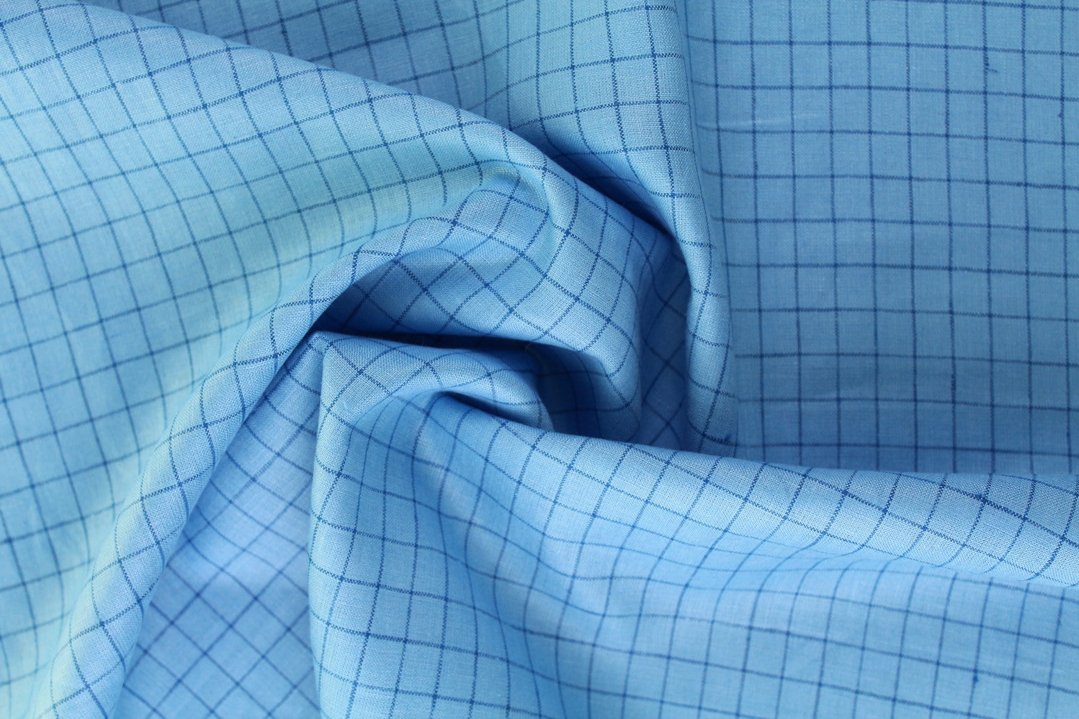 Windowpane Italian Linen Kerchief in Cornflower Blue