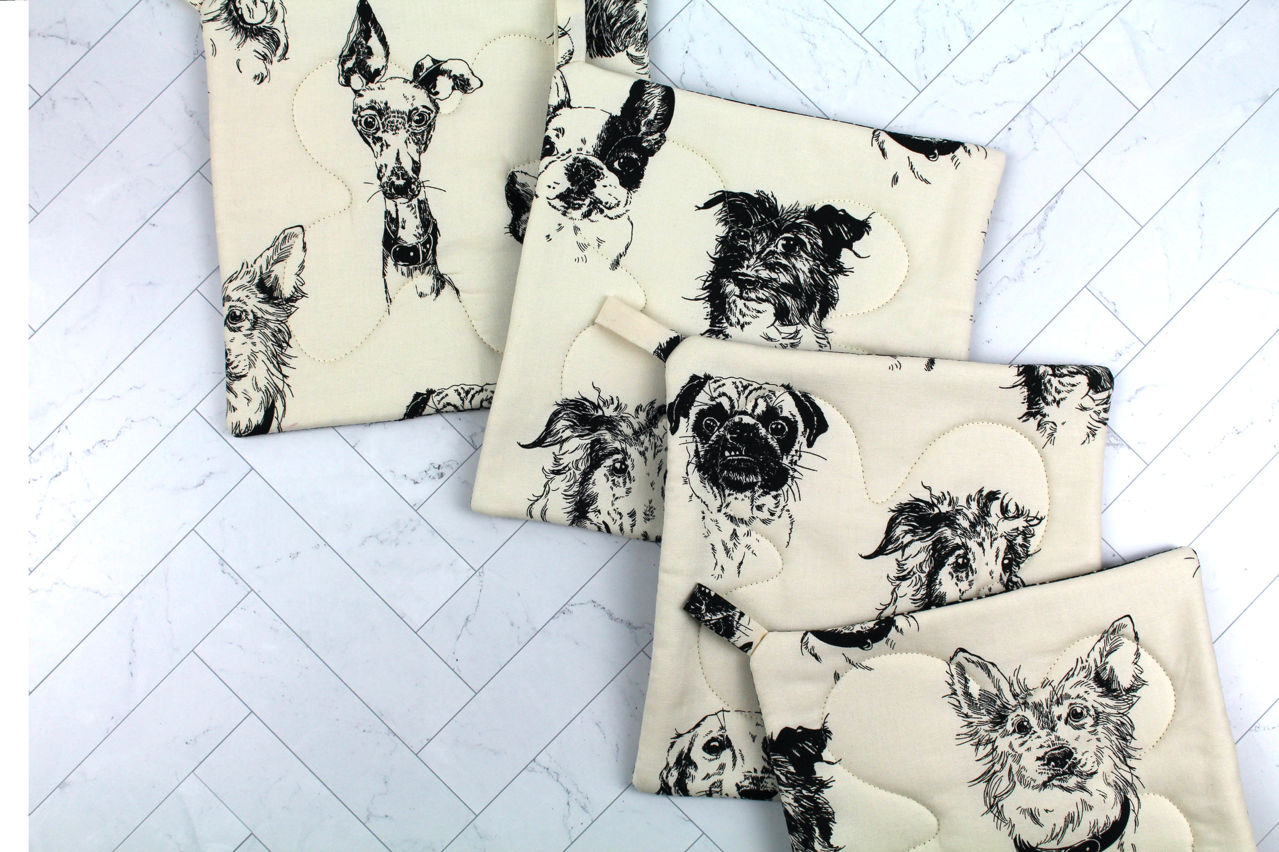 Dog Bow Wow Potholder