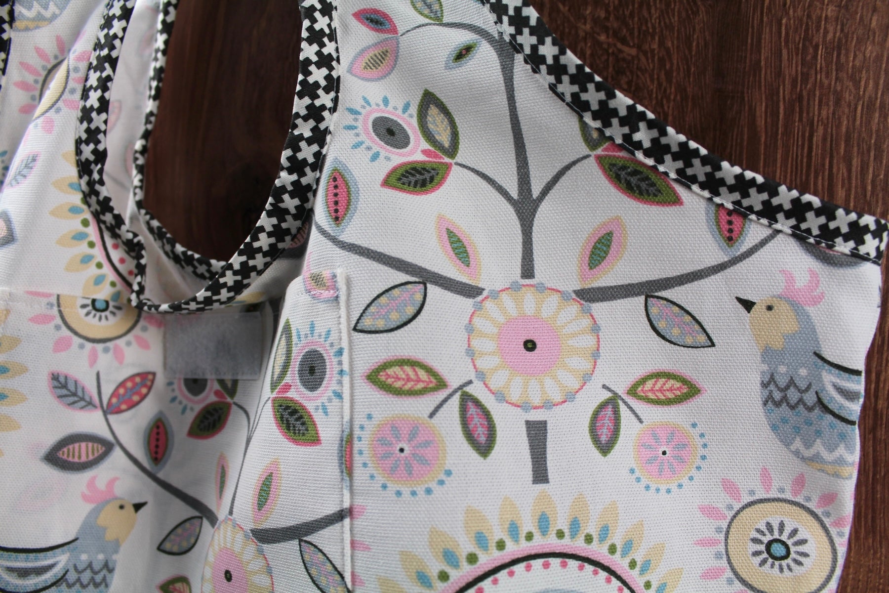 Garden Bird Folding Shopping Tote