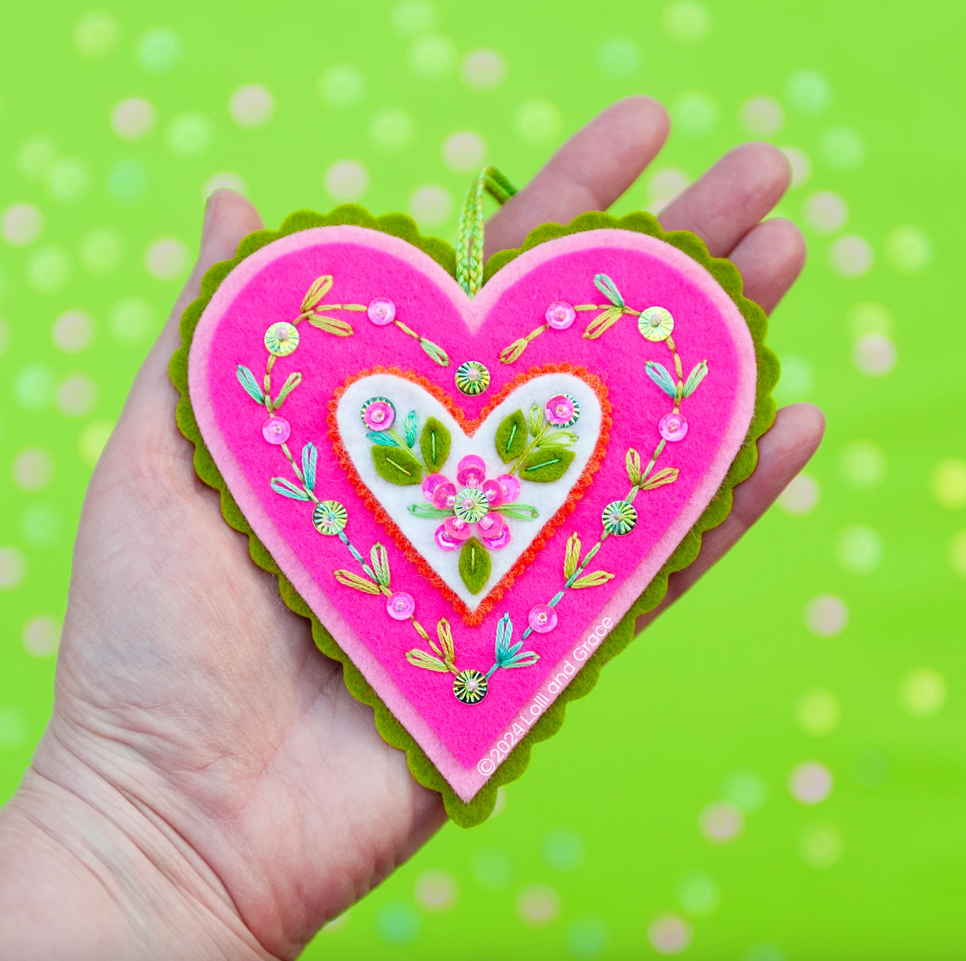 Garden Party Hearts Valentine Wool Felt Ornament Kit