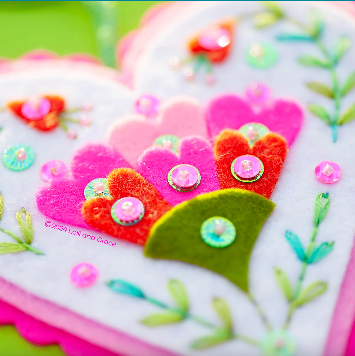 Garden Party Hearts Valentine Wool Felt Ornament Kit