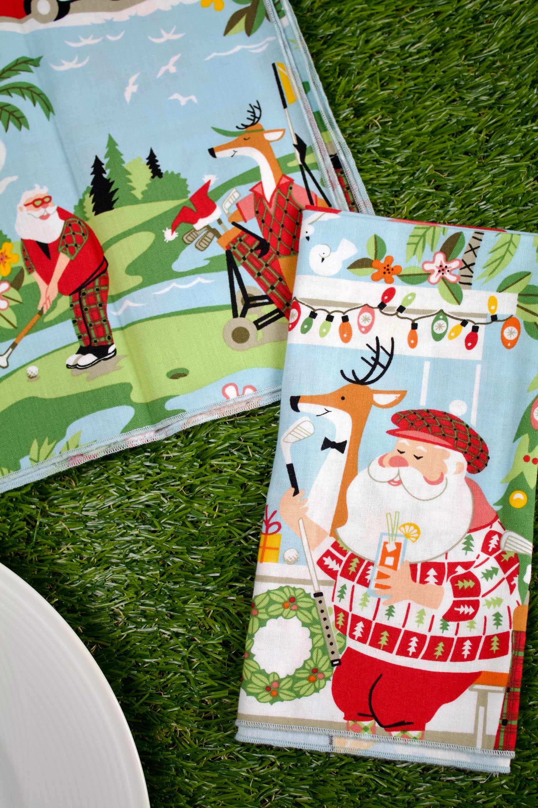 Golfing Santa Napkins