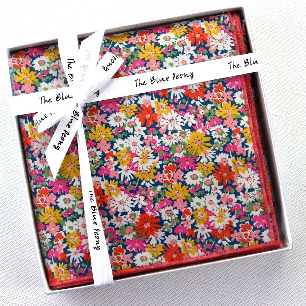 Libby Liberty Tana Lawn™ Kerchief