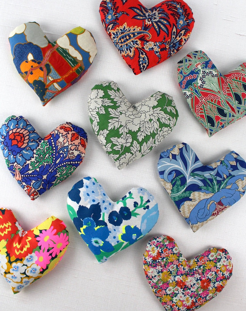 Liberty Tana Lawn Lavender Sachet in Lord Thorpe