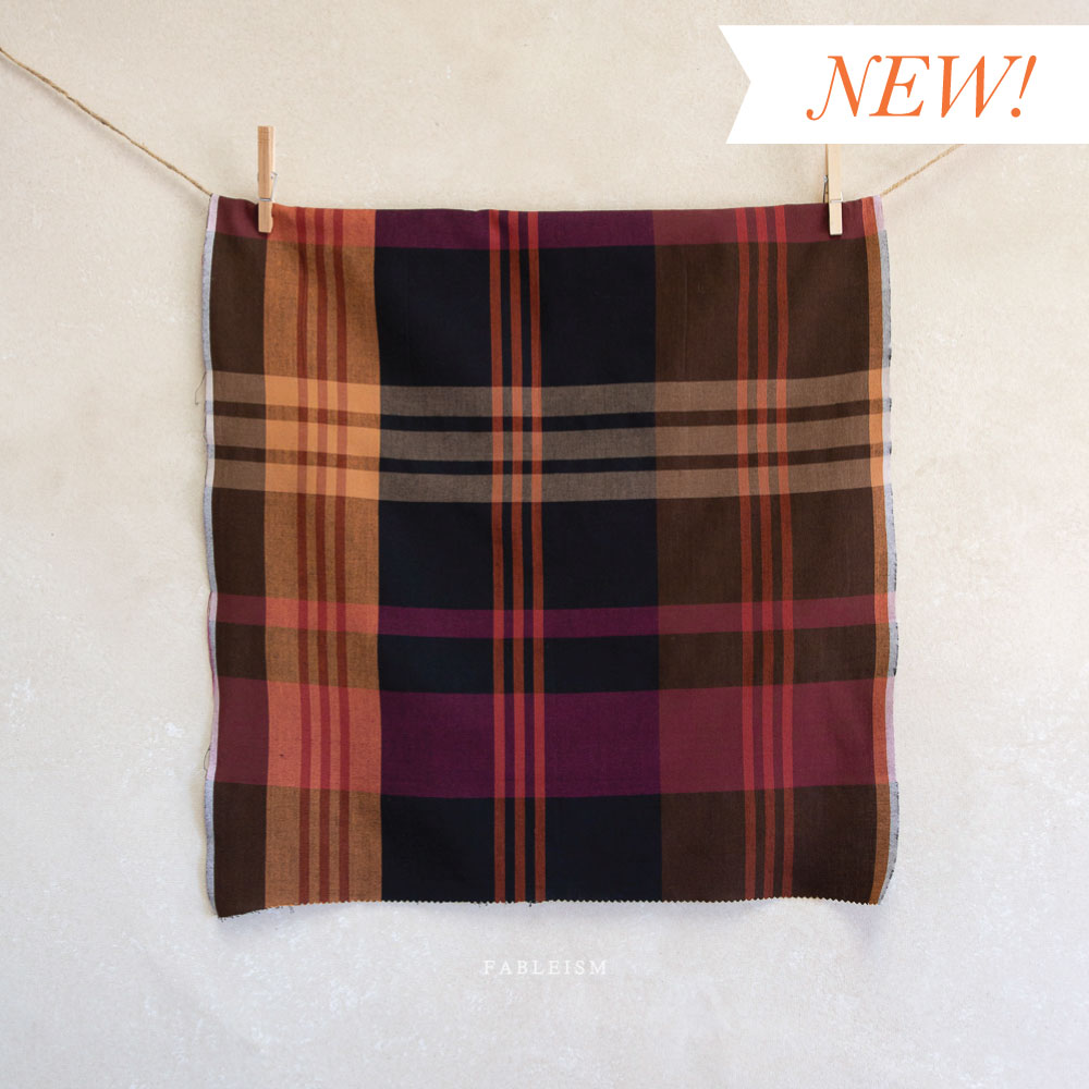 Lumiére Woven Cotton in Mahogany