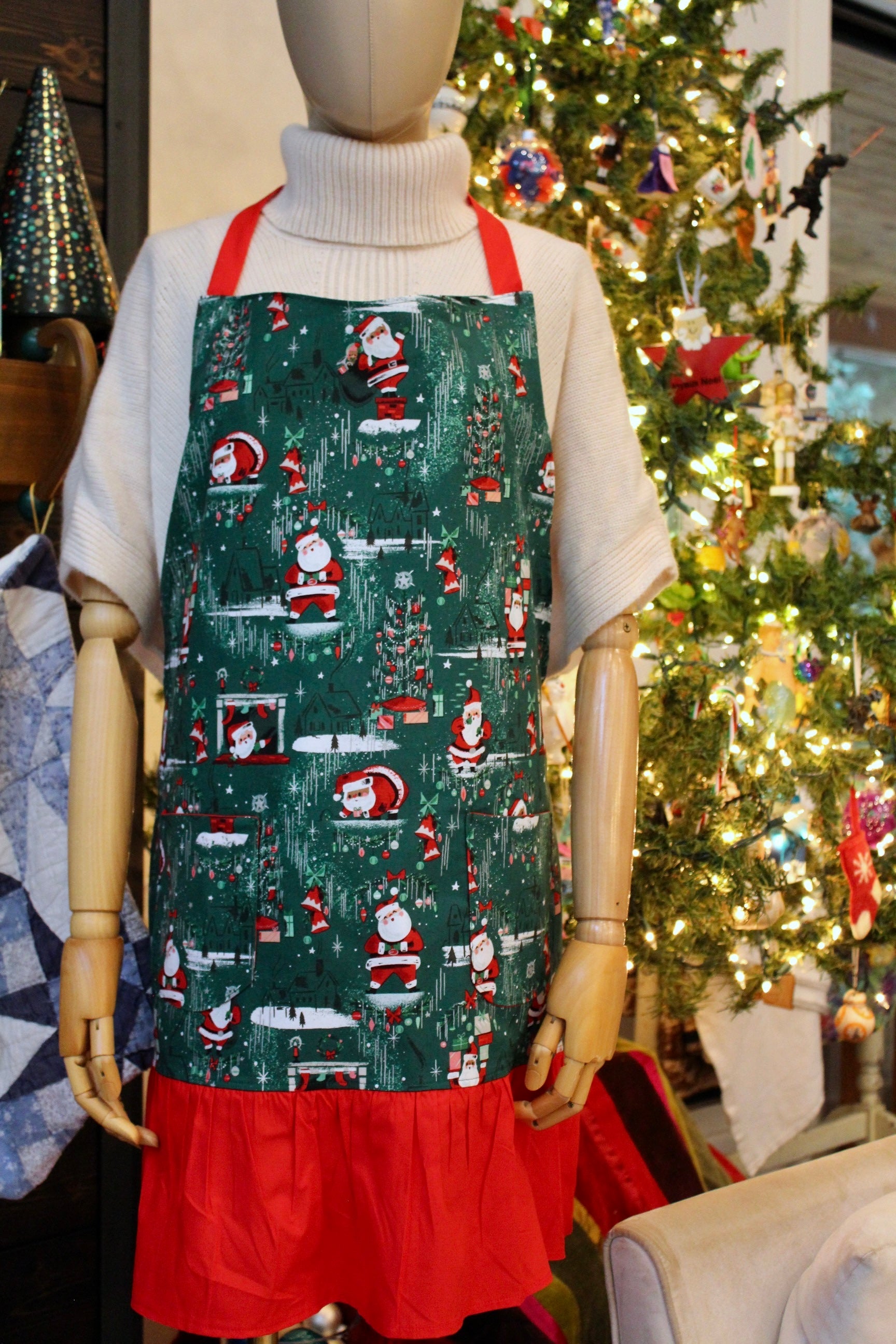 MidCentury Santa Ruffle Apron