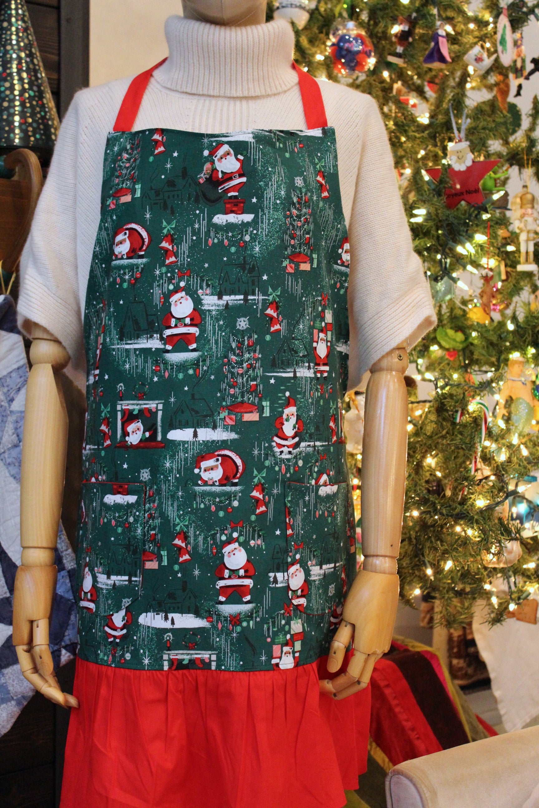 MidCentury Santa Ruffle Apron