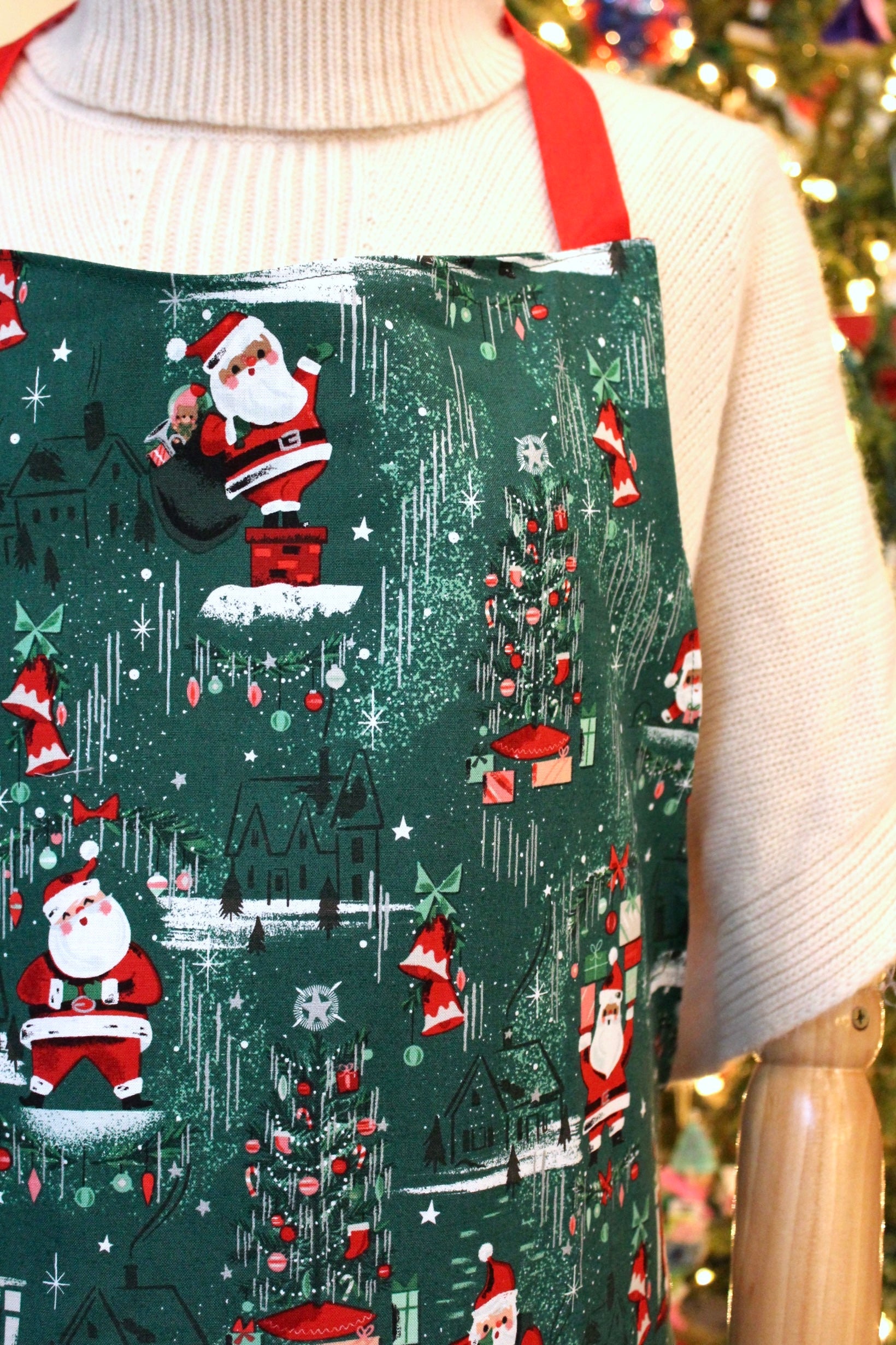 MidCentury Santa Ruffle Apron