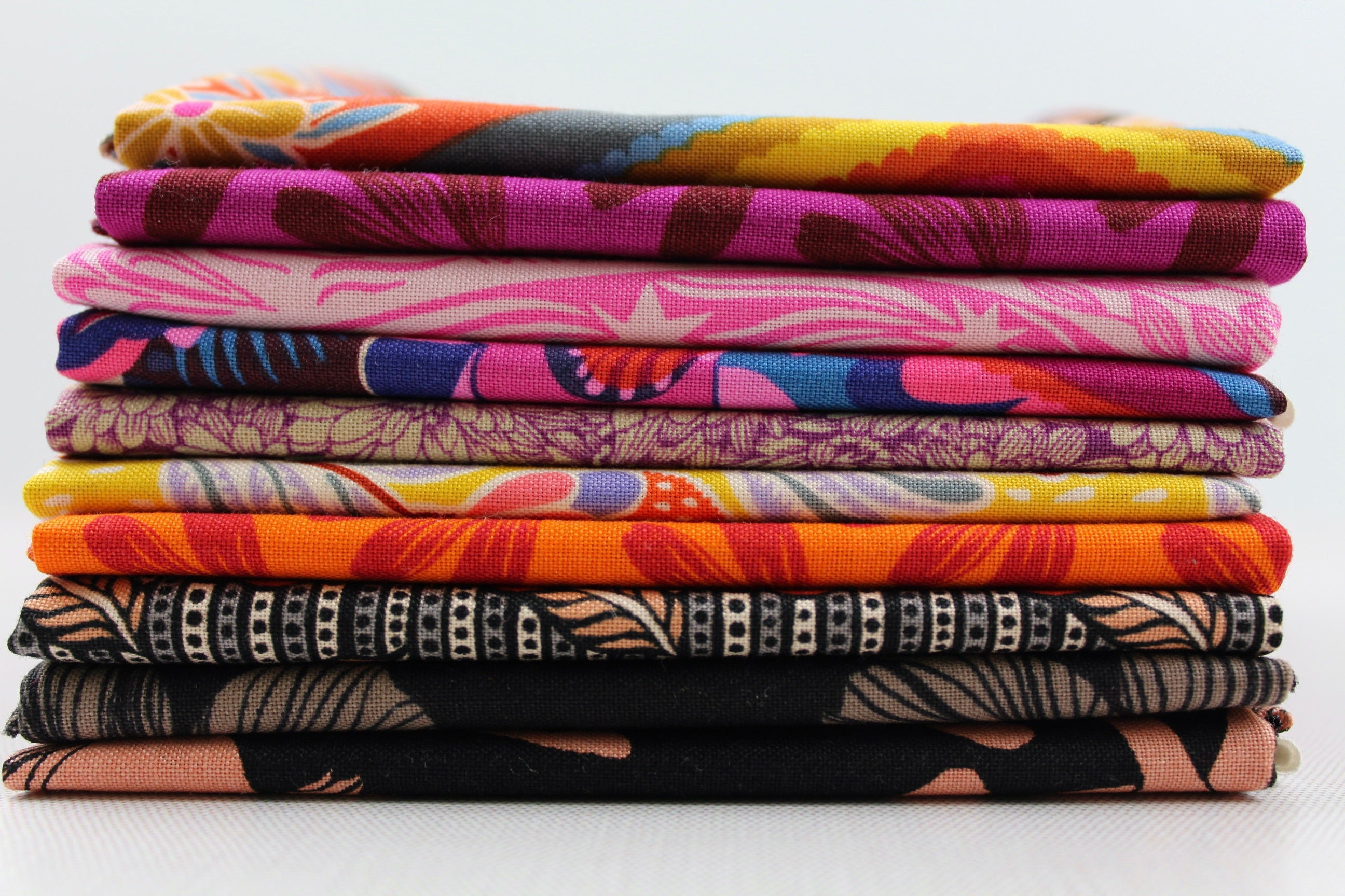 Shooting Star + Lush Coordinates Fat Quarter Bundle
