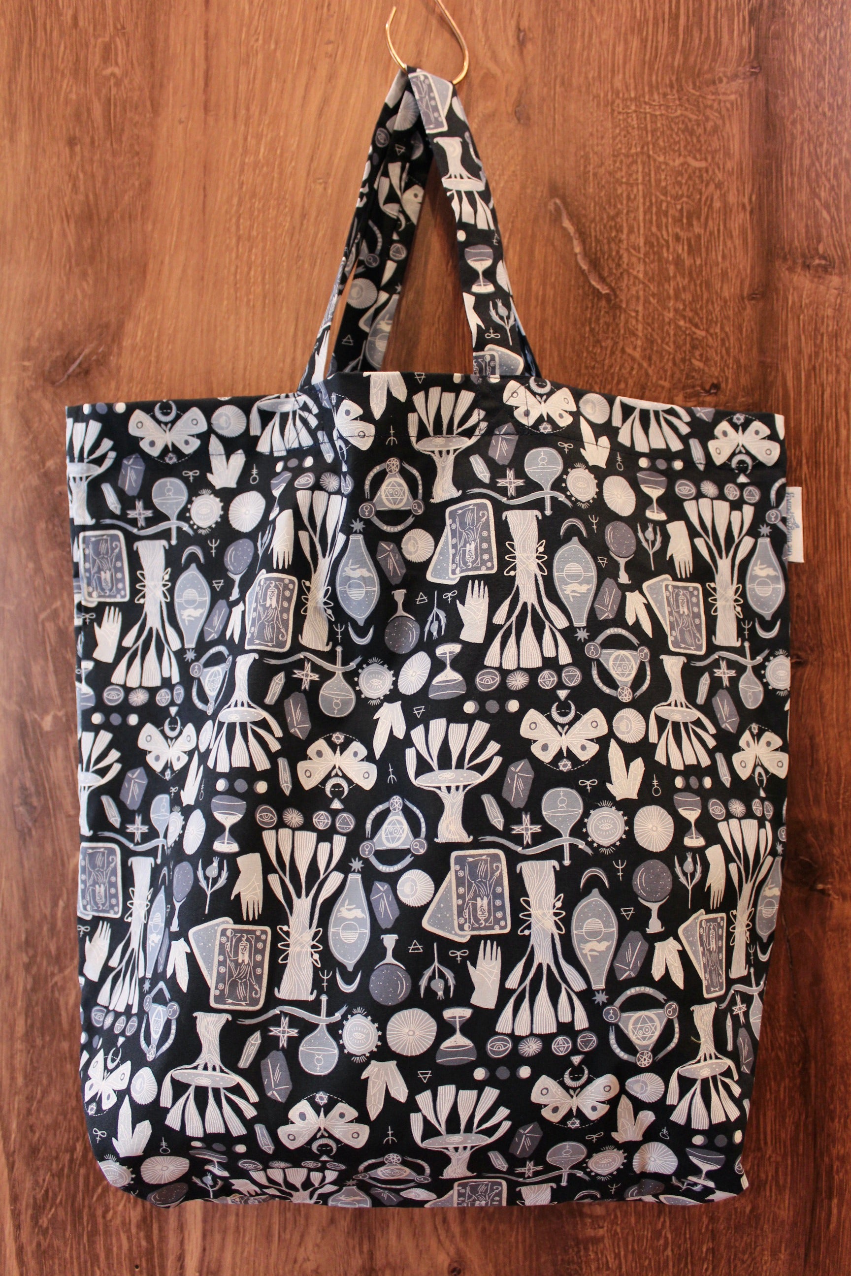 The $12 Grocery Tote / Alchemy