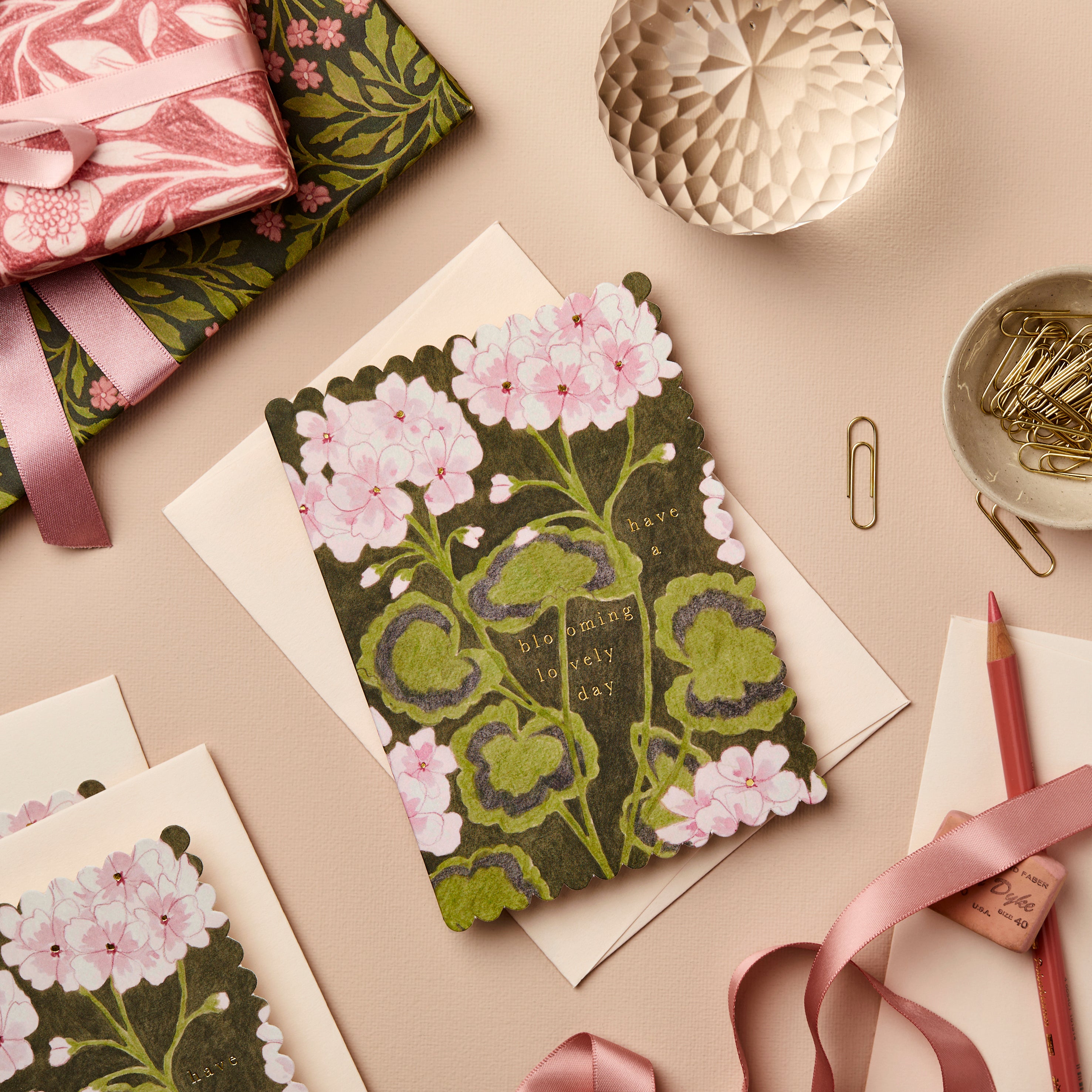 Green Flora Patterned Wrapping Paper